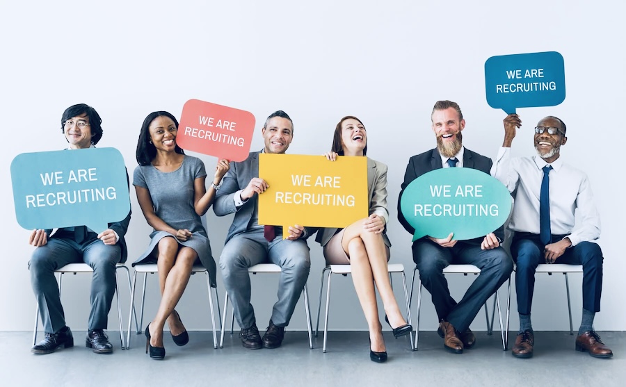 social media strategy for recruitment